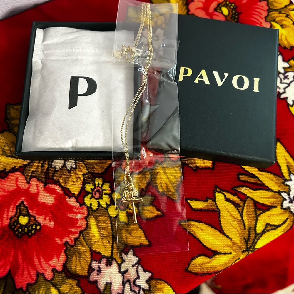 PAVOI Gold Cross Necklace